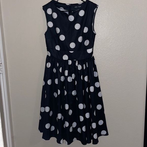SHEIN Dresses & Skirts - Polka Dot Dress